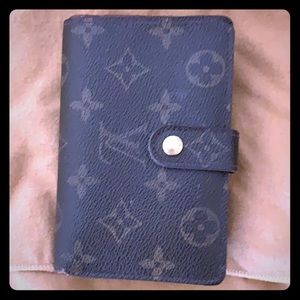Authentic Louis Vuitton wallet.